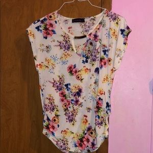 Nice floral top